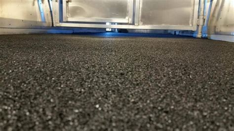 Carpet tiles make for a stylish, cozy floor, and. 5 Horse Trailer Flooring Options - Pros And Cons | Horse Soup