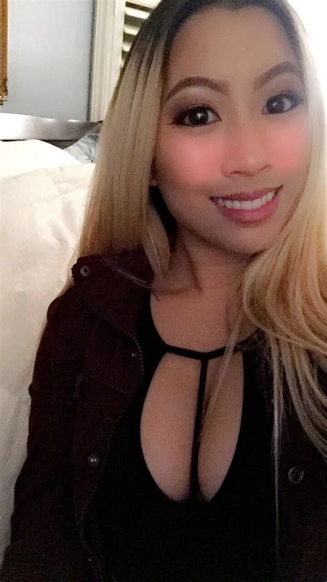 Pin On Sexy Asian Selfies