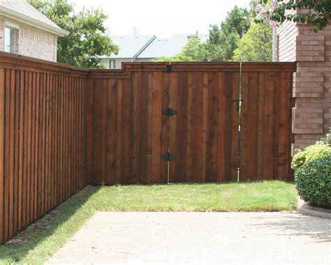 Board On Board Fence Trim And Cap Fence Companies Gate Companies