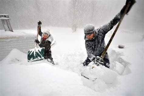 The Science Of Lake Effect Snow Why Buffalo Is Getting Buried Vox