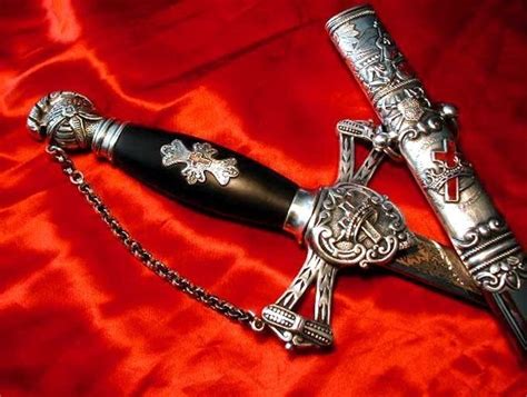 Pin On Antique Old Masonic Knights Templar Swords