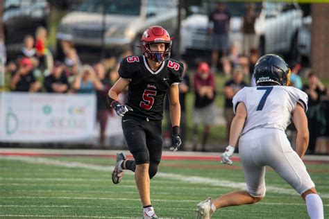 Chardon Runs Win Streak To 29 Games With 14 7 Win Over Olmsted Falls
