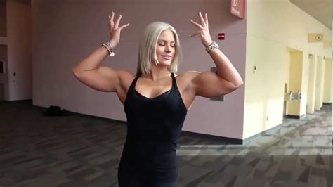 Tanya Hyde Flexing Big Biceps YouTube