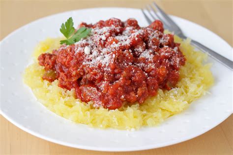 Spaghetti Squash Bolognese | Hungry Girl