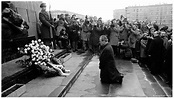 Le 7 décembre 1970, l'agenouillement du chancelier Willy Brandt à ...