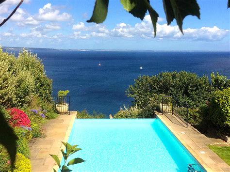 Holiday cottages in west cornwall. Cornwall Cottage - Sleeps 12 - Infinity swimming pool ...
