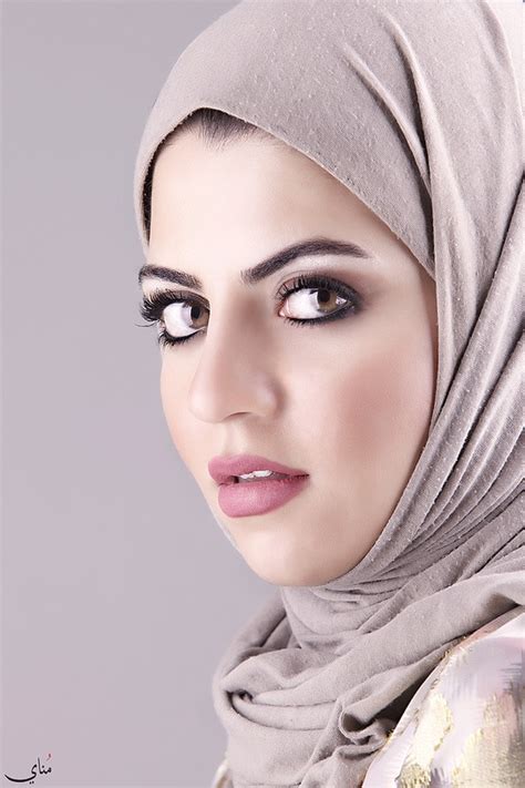 Saudi Arabia Girls Actress Models Hot Pictures Photos Gallery