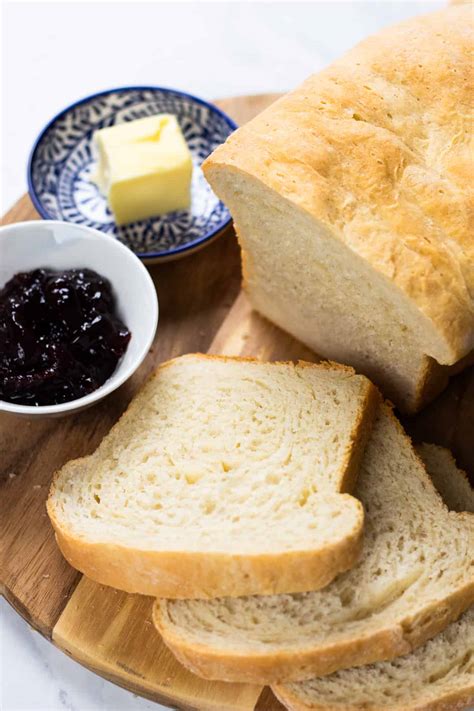 Homemade Sandwich Bread Recipe Veronika S Kitchen