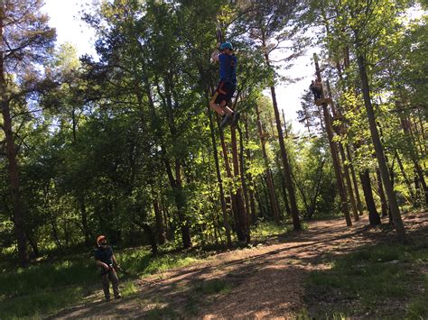 Thrill-Seekers Reach New Highs at Ropes Course | Geauga County Maple Leaf