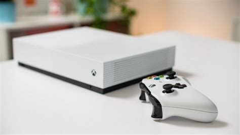 5 Differences Between Xbox One S And Ps4 Slim