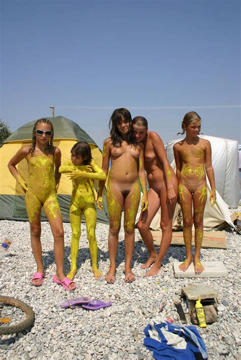 We Are Nudist Sun Yellow From Pure Nudism Gallery Mb Thenudism Site