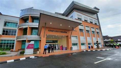 This multispecialty hospital located in kuala terengganu, malaysia offers medical services in a range of disciplines. Hospital Sultanah Nur Zahirah, Kuala Terengganu - Posts ...
