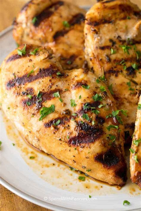 Drizzle the olive oil and rub the seasoning over the chicken breasts, coating them entirely. Easy Grilled Chicken Breast (Ready in 20 Minutes!) - Spend ...