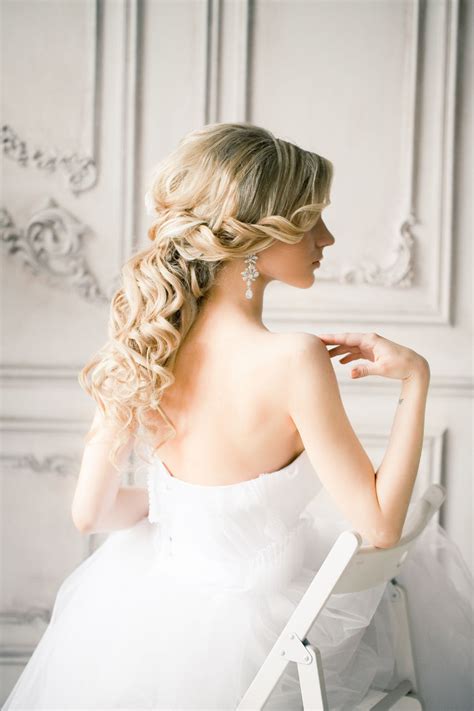 Personalize your bridal updo by adding a french braid to the front section of your hair. 20 Awesome Half Up Half Down Wedding Hairstyle Ideas ...