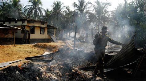 Officials Thousands Flee Tribal Violence In Northeast India