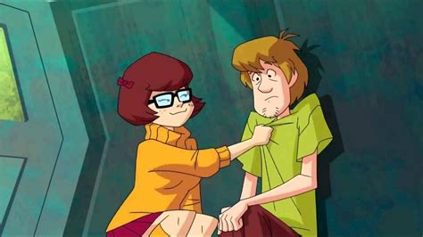 Pin By Anika On Velma And Shaggy Shaggy And Velma Scooby Doo Mystery Incorporated Scooby Doo