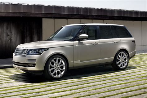 Noul Range Rover - Land Rover lansează a patra generaţie a marelui