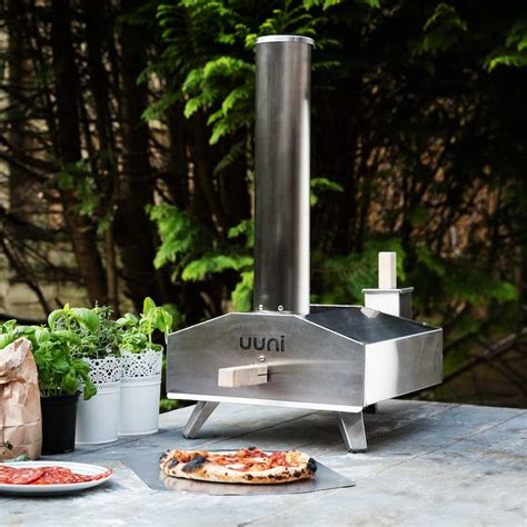 Uuni 3 Portable Outdoor Wood Fired Pellet Pizza Oven Stainless Steel