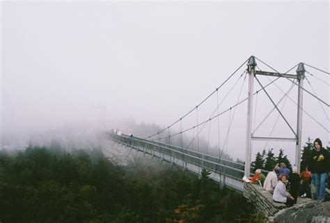 The Mile High Swinging Bridge In North Carolina Is Terrifying Yet Magical
