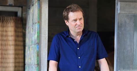 Ardal O Hanlon On Filming In Caribbean Climates For Death In Paradise And Getting Over Stage
