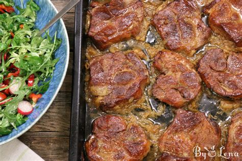 Roasted Pork Chops With Onions Bylena