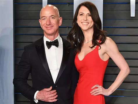 Jeff Bezos Ex Wife Mackenzie Has Donated 17 Billion Of Her Wealth Since Their Divorce And