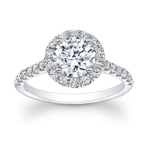 Ladies 18kt White Gold Diamond Engagement Ring With Round Diamond Halo