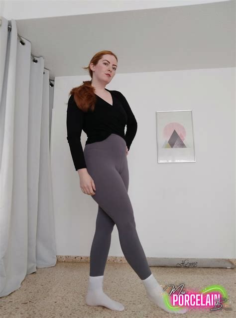 Pregnantstepsister On Twitter Rt Missporcelainb Streaming Stretches On Twitch Soon