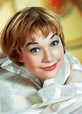 45 Beautiful Photos of Young Shirley MacLaine in the 1950s and 1960s ...