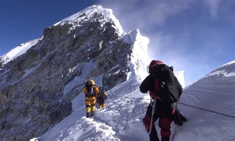 How Cold Is It On Mount Everest