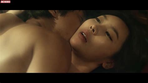 Naked Seo Young In Miss Butcher