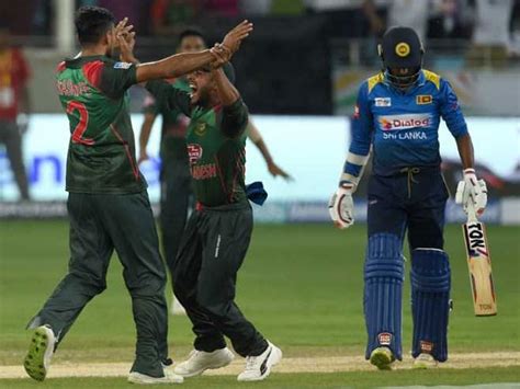 Stay connected with us and get bangladesh tour of sri lanka, 2021, 1st test sl vs ban live score ball by ball commentary and minute by minute live updates. Highlights, Bangladesh vs Sri Lanka 1st ODI Asia Cup ...