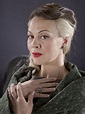 Narcissa-promo-pics-lucius-and-narcissa-malfoy-28195472-1400-1867 ...