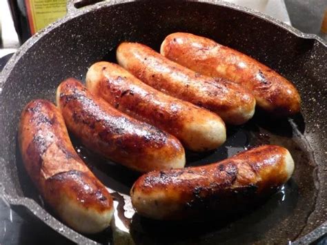 How To Cook Sausages The Right Way And The 3 Mistakes We All Make