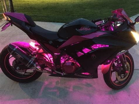 Pin By Nicole On Motorcycles Pink Motorcycle Pretty Bike Sports