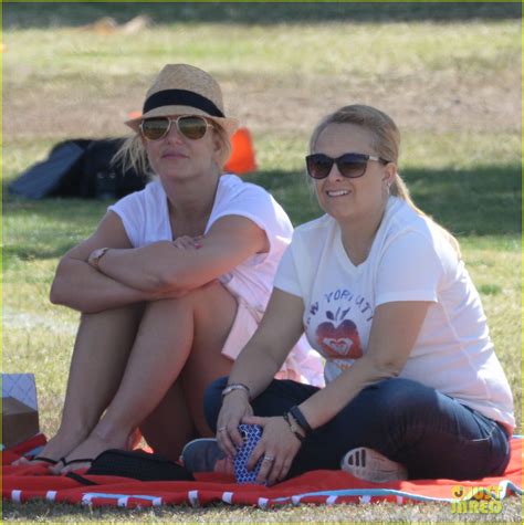 Britney Spears Cheers On Her Sons Soccer Game Photo 3356340 Britney Spears Kevin Federline