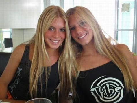 Cute And Sexy Twin Girls 38 Pics
