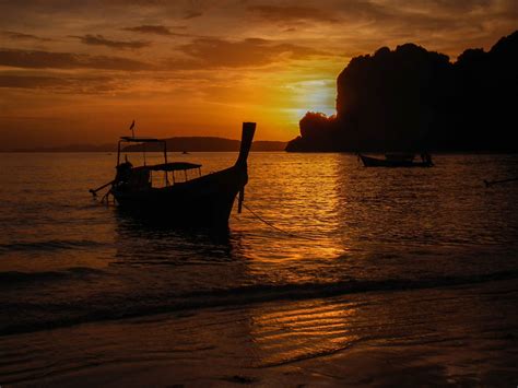 Sunset On Railay Beach In Krabi Thailand ศิลปะ