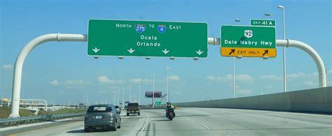 In this guide i explain how to build a smooth highway exit. Exit 41 - US 92/Dale Mabry Highway and Himes Avenue