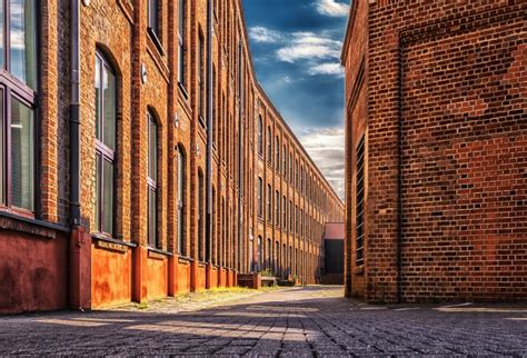 Laeacco City Brick Buildings Roadway Scenic Photography Backgrounds