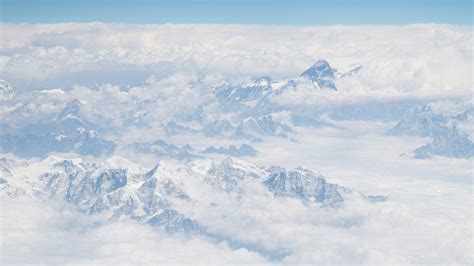 Mount Everest Has Officially Grown By Nearly A Metre After Nepal And
