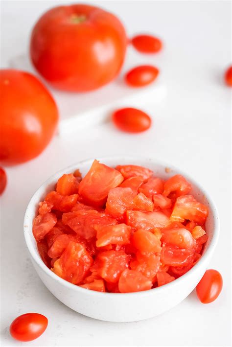 How To Peel And Slice Tomatoes Barbara Bakes
