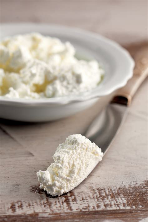 How To Make Homemade Ricotta Cheese An Easy Recipe Chatelaine