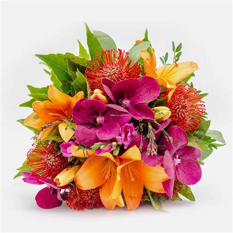 From you flowers offers a unique selection of gifts by a florist near you that deliver. Best Flower Delivery Near Me And Flower Delivery Service ...