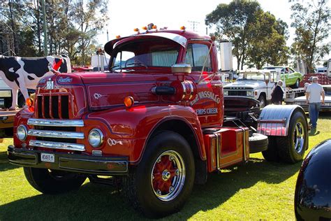 Historic Trucks Sydney Classic And Antique Truck Show 2012 2