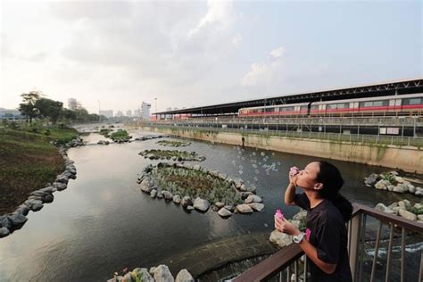 Stretch Of Kallang River Gets Better Flood Protection After 86m