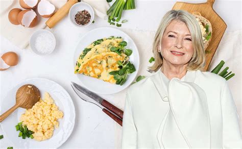 How To Make Perfect Fluffy Scrambled Eggs According To Martha Stewart