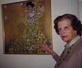 Maria Altmann with the Klimt paintings she recovered from Austria ...