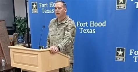 Fort Hood Commander Discusses Death Of Soldier With Media Military