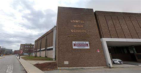 Lowell High School Locked Down As Police Investigated Off Campus Knife